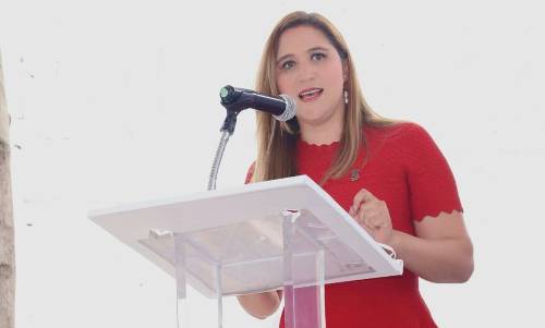 En San Mateo Atenco se trabaja con visión de futuro: Ana Muñiz Neyra